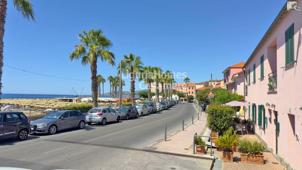 appartamento in vendita a Santo Stefano al Mare