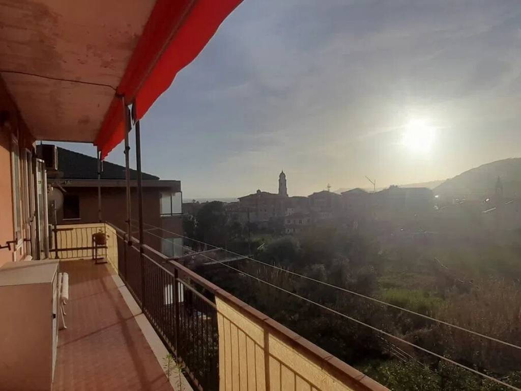 appartamento in vendita a Santo Stefano al Mare