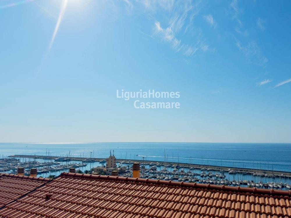 appartamento in vendita a Santo Stefano al Mare