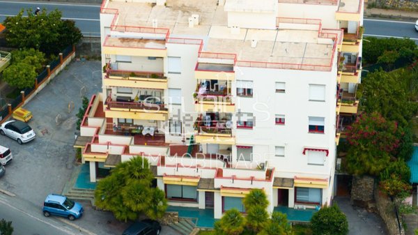 appartamento in vendita a Santo Stefano al Mare