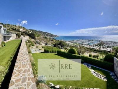 casa indipendente in vendita a Santo Stefano al Mare