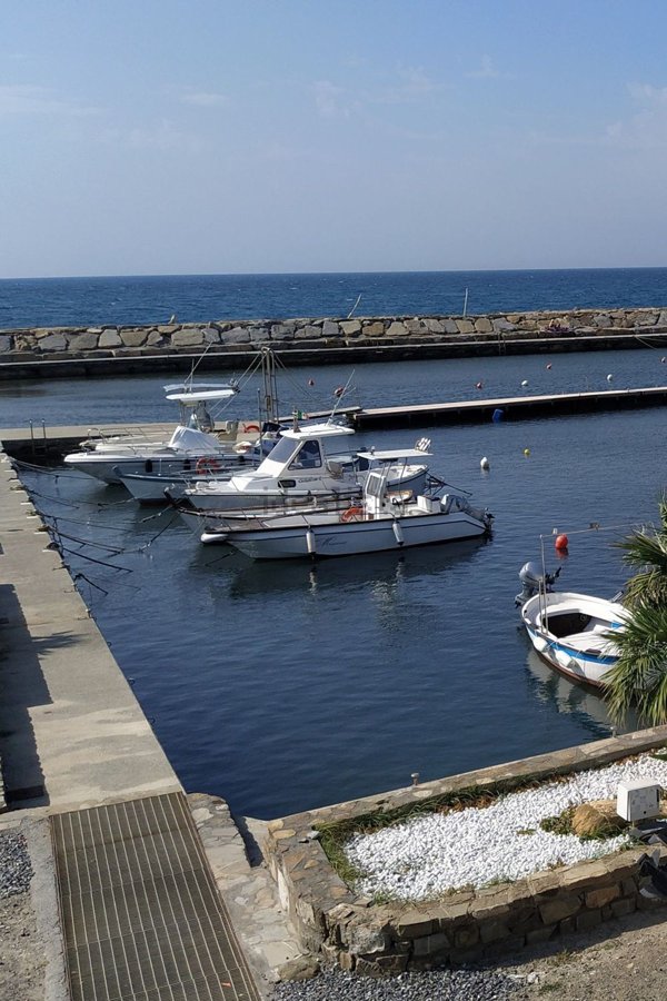 appartamento in vendita a Santo Stefano al Mare