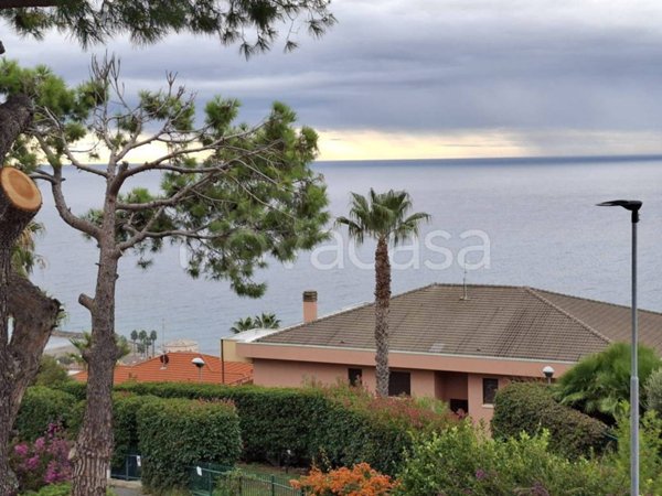 appartamento in vendita a Santo Stefano al Mare