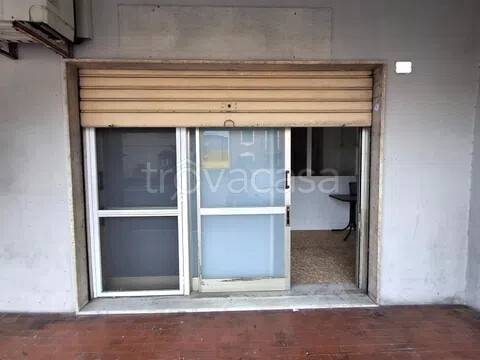 negozio in vendita a Santo Stefano al Mare