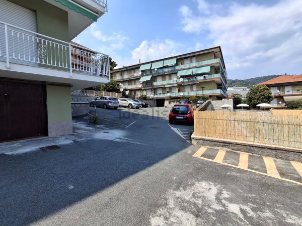 appartamento in vendita a Santo Stefano al Mare