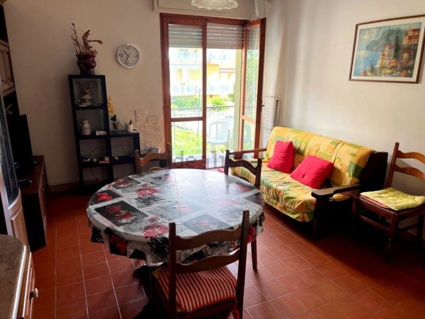 appartamento in vendita a Santo Stefano al Mare