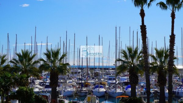 appartamento in vendita a Santo Stefano al Mare