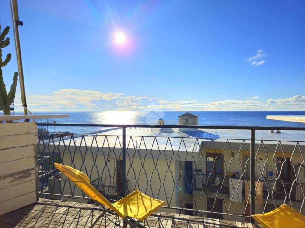 appartamento in vendita a Santo Stefano al Mare