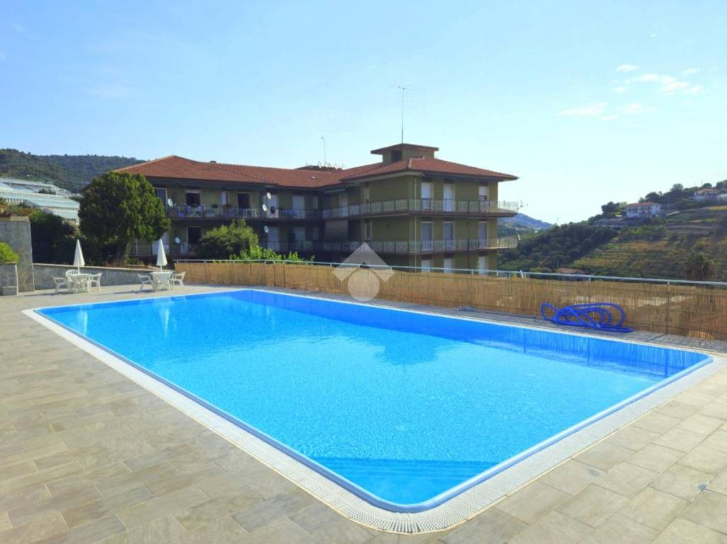 appartamento in vendita a Santo Stefano al Mare