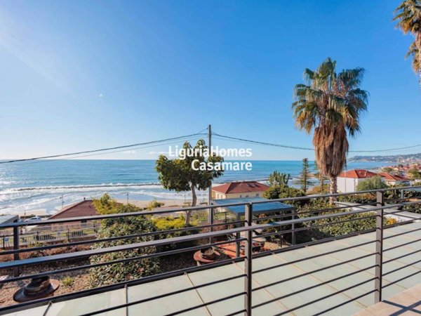 appartamento in vendita a Santo Stefano al Mare