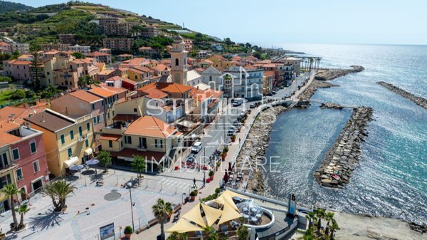 appartamento in vendita a Santo Stefano al Mare