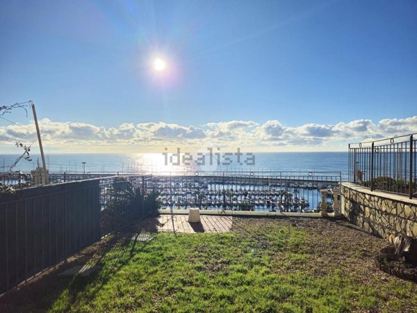 appartamento in vendita a Santo Stefano al Mare