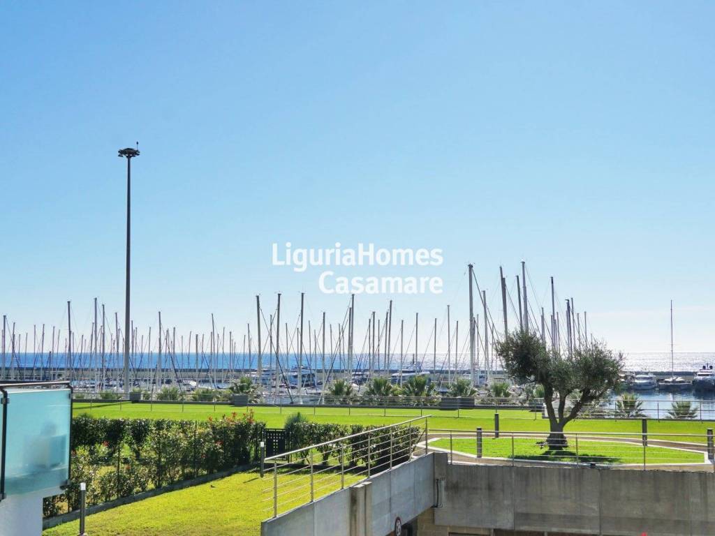 appartamento in vendita a Santo Stefano al Mare