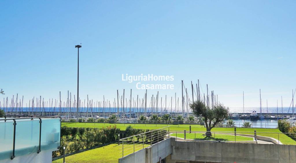 appartamento in vendita a Santo Stefano al Mare