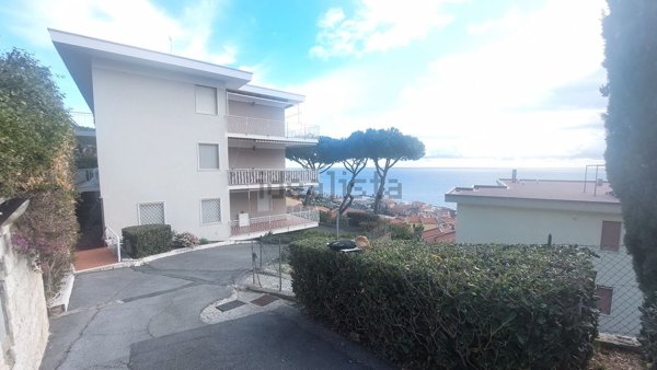 appartamento in vendita a Santo Stefano al Mare