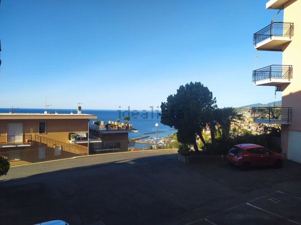 appartamento in vendita a Santo Stefano al Mare