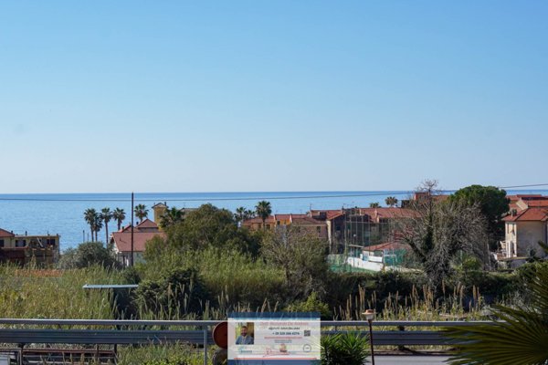 appartamento in vendita a Santo Stefano al Mare