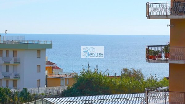 appartamento in vendita a Santo Stefano al Mare