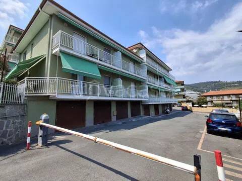 appartamento in vendita a Santo Stefano al Mare