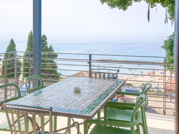 appartamento in vendita a Santo Stefano al Mare