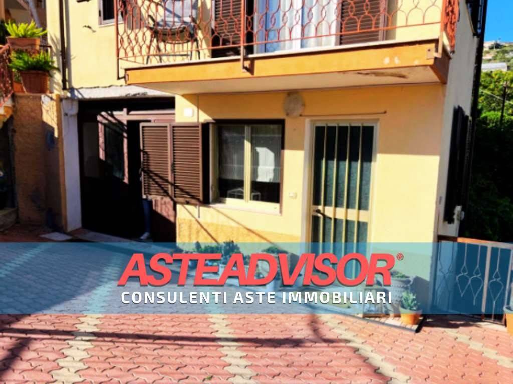 appartamento in vendita a Santo Stefano al Mare