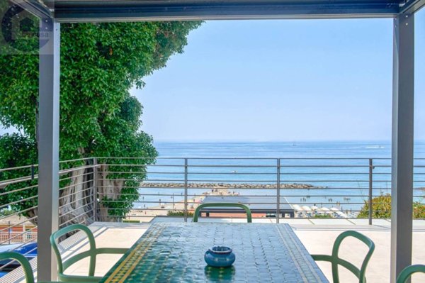 appartamento in vendita a Santo Stefano al Mare