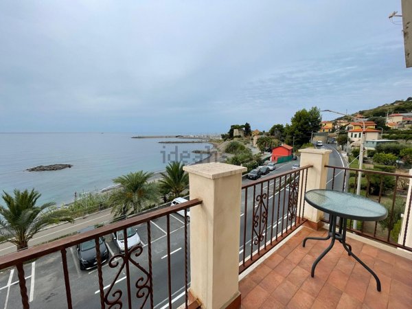 appartamento in vendita a Santo Stefano al Mare