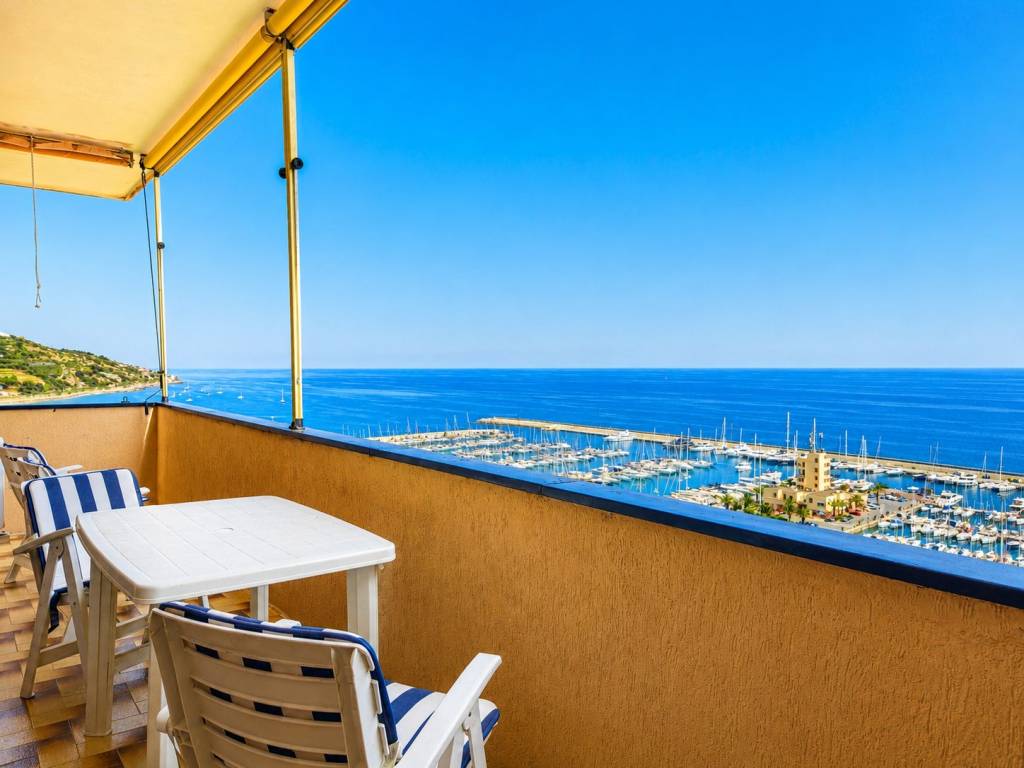 appartamento in vendita a Santo Stefano al Mare