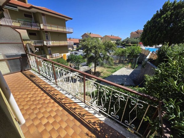 appartamento in vendita a Santo Stefano al Mare