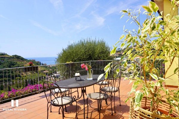 casa indipendente in vendita a Santo Stefano al Mare