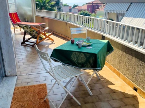 appartamento in vendita a Santo Stefano al Mare