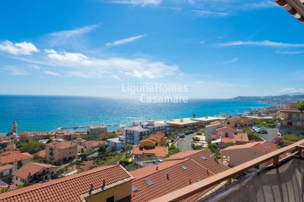 appartamento in vendita a Santo Stefano al Mare