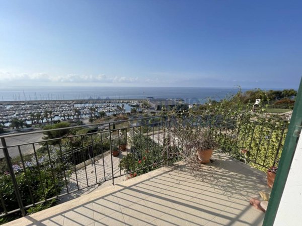 appartamento in vendita a Santo Stefano al Mare