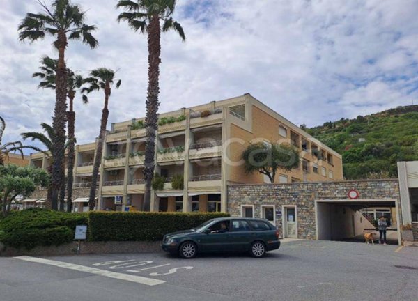 appartamento in vendita a Santo Stefano al Mare