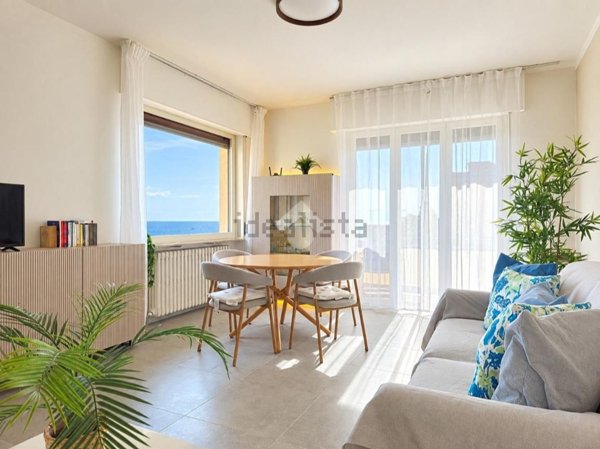 appartamento in vendita a Santo Stefano al Mare