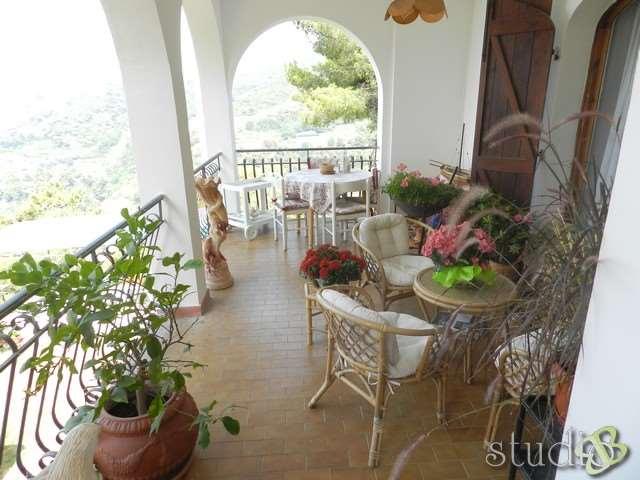 casa indipendente in affitto a Seborga