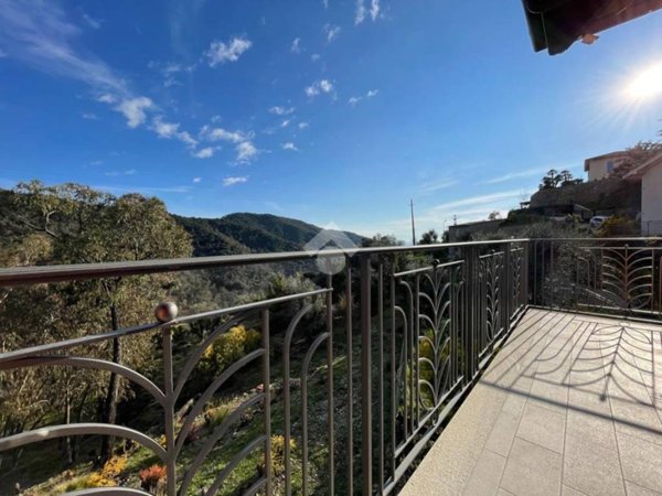 casa indipendente in vendita a Seborga