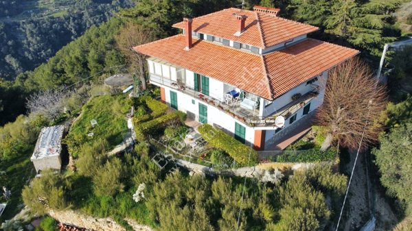casa indipendente in vendita a Seborga
