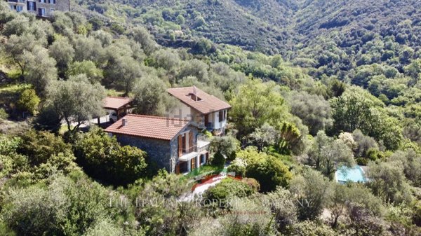 casa indipendente in vendita a Seborga