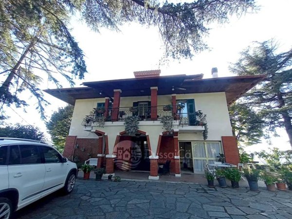 casa indipendente in vendita a Seborga
