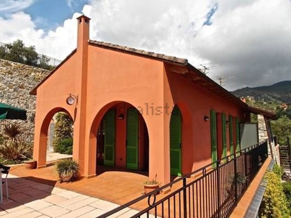 casa indipendente in vendita a Seborga