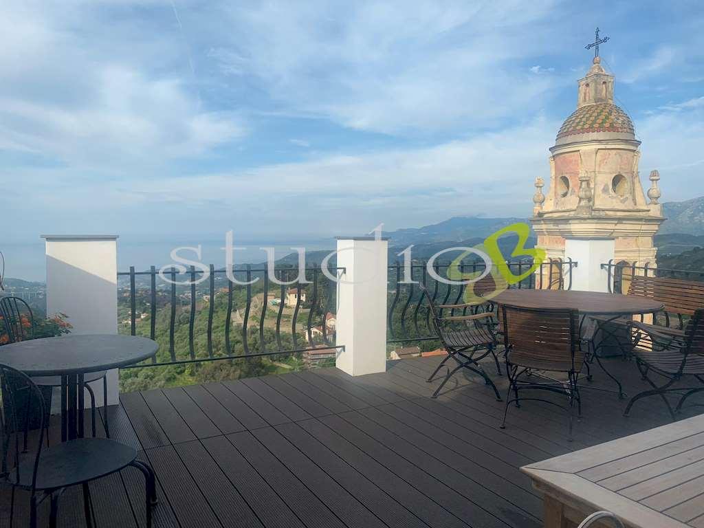 casa indipendente in vendita a Seborga