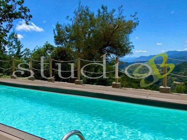 casa indipendente in vendita a Seborga