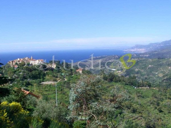 casa indipendente in vendita a Seborga