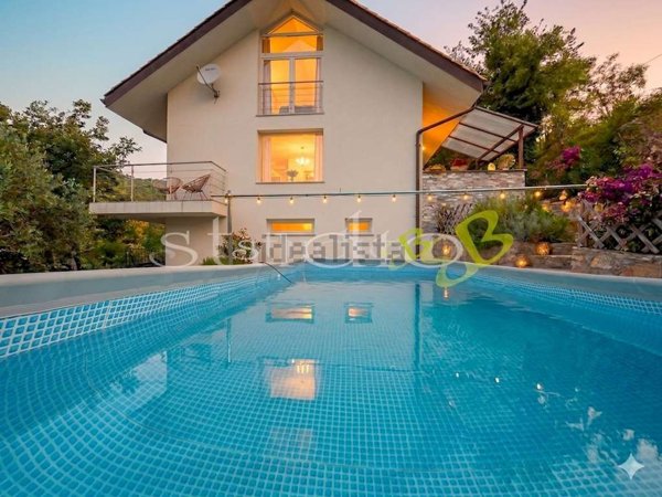 casa indipendente in vendita a Seborga
