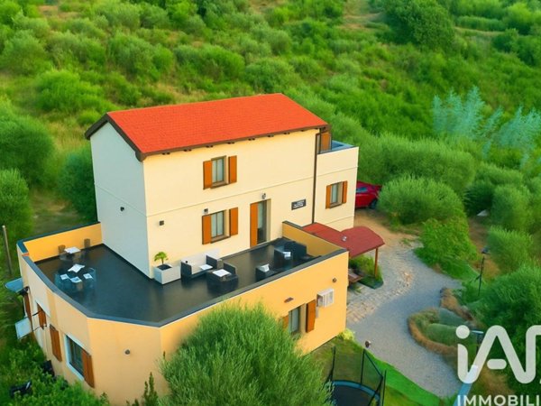 casa indipendente in vendita a Seborga