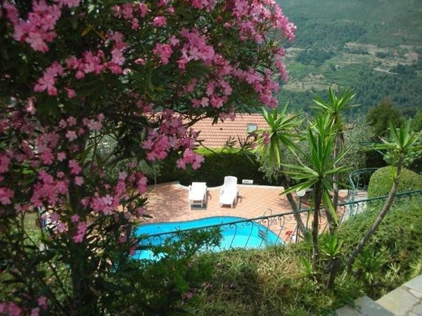 casa indipendente in vendita a Seborga