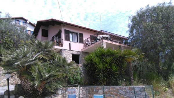 casa indipendente in vendita a Seborga