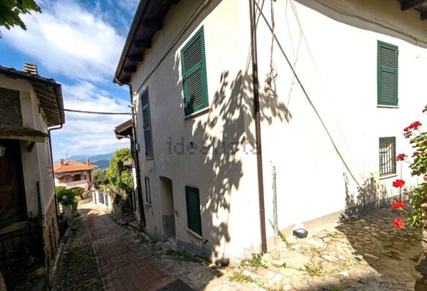 casa indipendente in vendita a Seborga