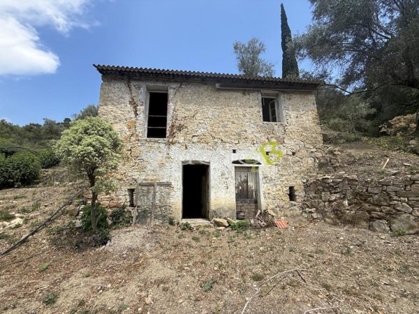pentavano in vendita a Seborga